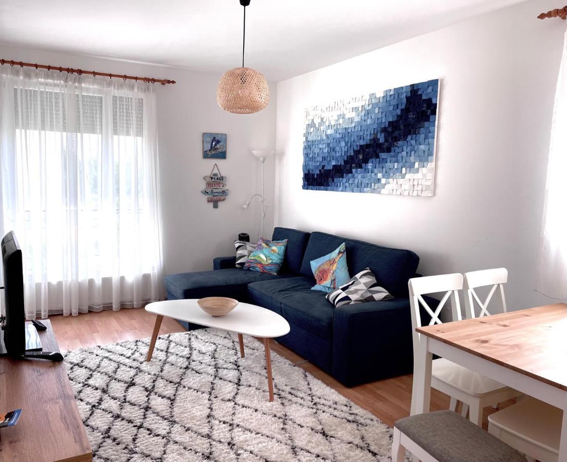 Siofoki Vizparti Nyaralo - Lakeside Apartment Ngoại thất bức ảnh